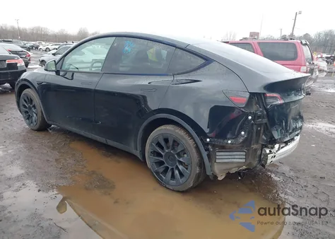 2022 Tesla Model Y Long Range Dual Motor All-Wheel Drive from USA, damaged, VIN 7SAYGDEE2NF414094